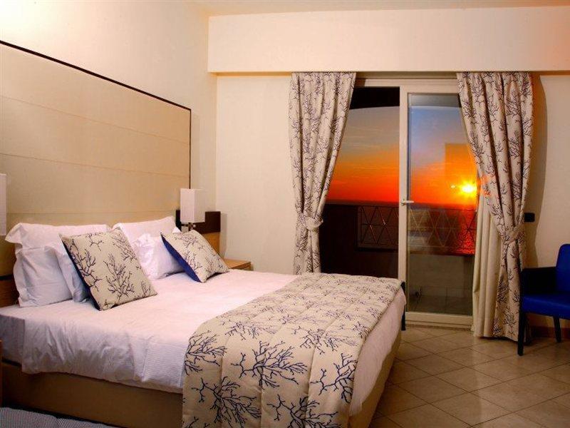 Gh Avalon Sikani Gioiosa Marea Εξωτερικό φωτογραφία